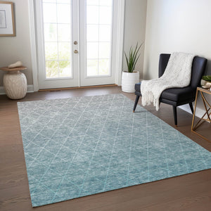 Homeroots 3' Artichoke Green Geometric Area Rug - Stylish, Washable & Durable For Indoor Or Outdoor Spaces 10' X 14' Polyester 605812