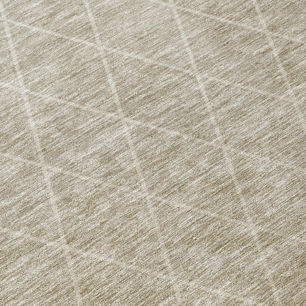 Homeroots 3' Artichoke Green Geometric Area Rug - Stylish, Washable & Durable For Indoor Or Outdoor Spaces 8' Round Polyester 605815