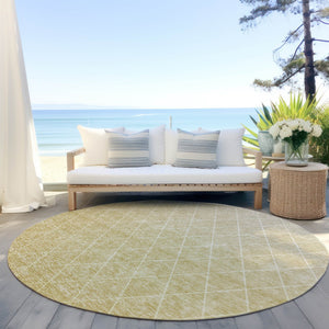 Homeroots 3' Artichoke Green Geometric Area Rug - Stylish, Washable & Durable For Indoor Or Outdoor Spaces 8' Round Polyester 605821