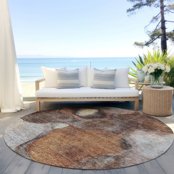 Homeroots 3' Cozy Coffee Copper And Beige Abstract Washable Area Rug For Indoor And Outdoor Spaces 8' Round Polyester 605833