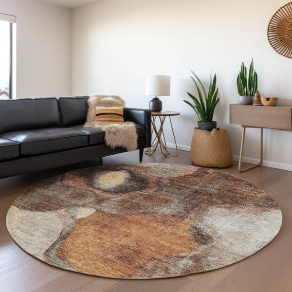 Homeroots 3' Cozy Coffee Copper And Beige Abstract Washable Area Rug For Indoor And Outdoor Spaces 8' Round Polyester 605833