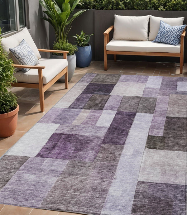 Homeroots 3' Artistic Eggplant Black And Lavender Geometric Washable Rug For Indoor Or Outdoor Spaces 5' X 8' Polyester 605856