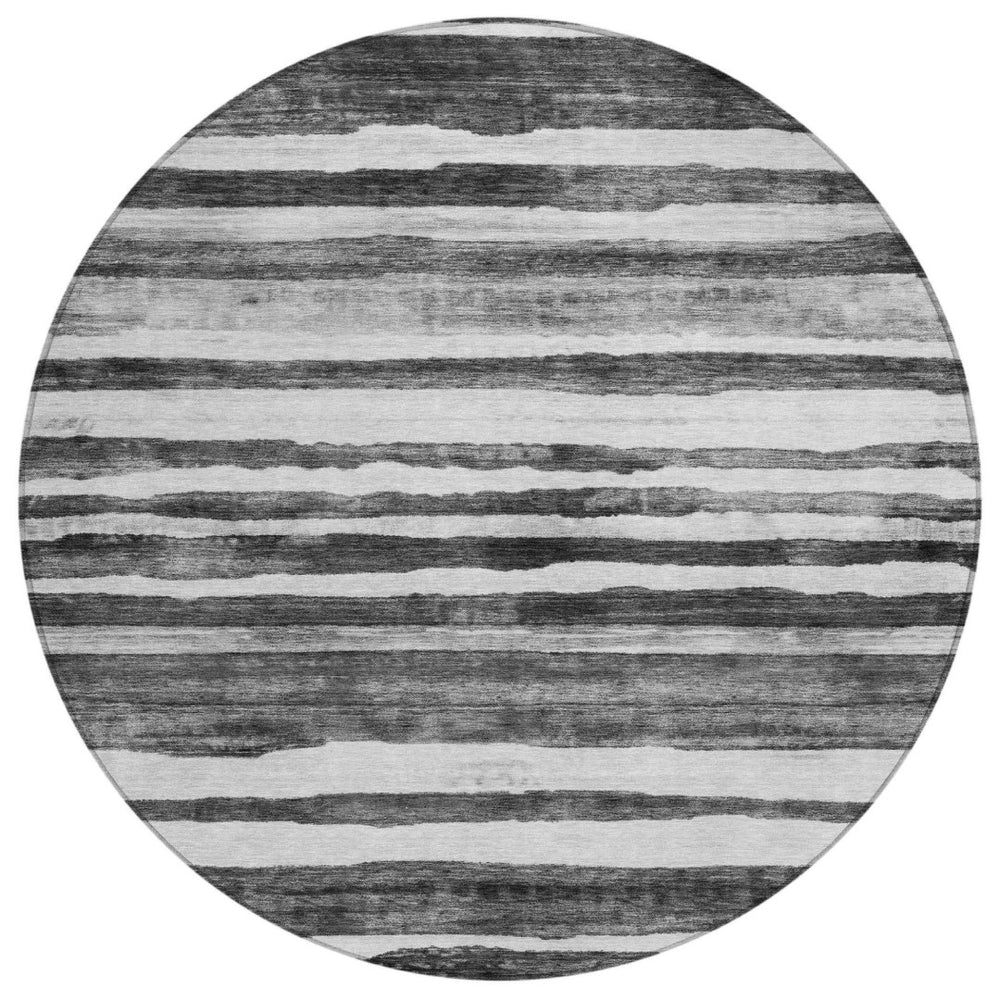 HomeRoots 5' Charcoal and Gray Striped Area Rug - Washable, Durable, Indoor Outdoor Design for Any Space 8' Round 605893