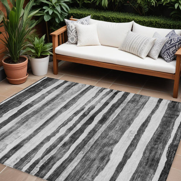 Homeroots 3' Charcoal And Gray Striped Washable Area Rug For Indoor And Outdoor Spaces - Stylish And Durable 10' X 14' Polyester 605896