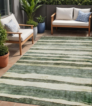 Homeroots 3' Charcoal And Gray Striped Washable Area Rug For Indoor And Outdoor Spaces - Stylish And Durable 5' X 8' Polyester 605904