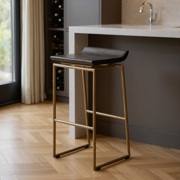 HomeRoots 30" Stylish Black and Gold Backless Bar Stool - Modern Solid Wood and Metal Design for Comfort 605912