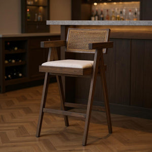 HomeRoots 30" Contemporary Farmhouse Low Back Bar Chair with Solid Wood Frame and Off-White Upholstery 605935