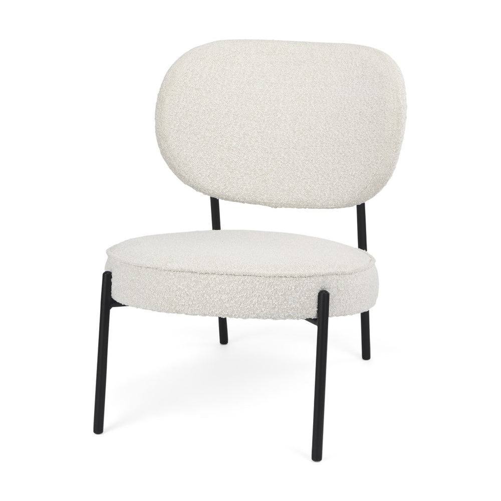 HomeRoots 21" Cream Boucle Lounge Chair with Black Metal Frame - Stylish Accent for Modern Spaces & Comfort 606003