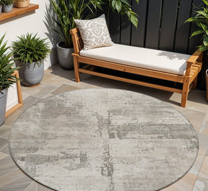Homeroots 3' Linen And Gray Abstract Washable Area Rug - Stylish Indoor/Outdoor Design For High Traffic Spaces 8' Round Polyester 606033
