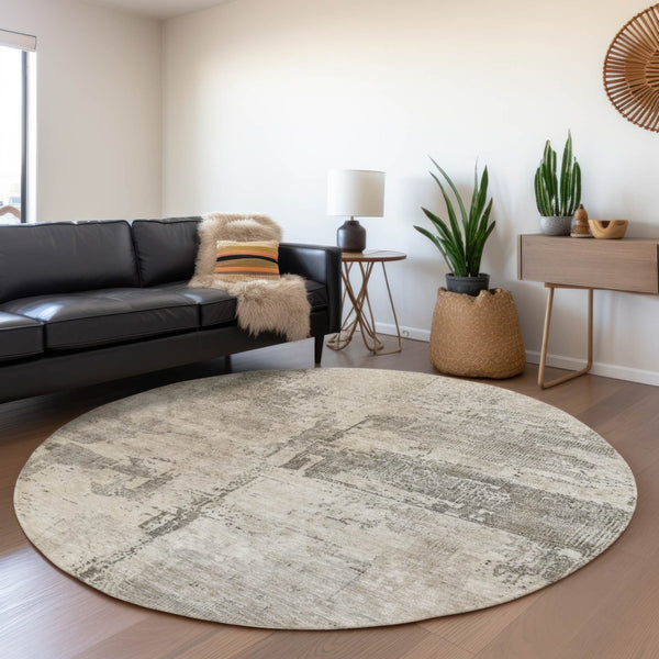 Homeroots 3' Linen And Gray Abstract Washable Area Rug - Stylish Indoor/Outdoor Design For High Traffic Spaces 8' Round Polyester 606033