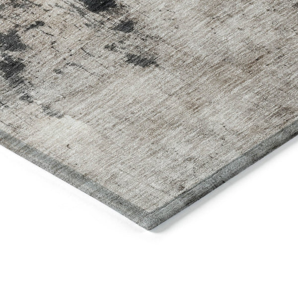 Homeroots 3' Taupe And Charcoal Abstract Washable Area Rug - Stylish, Durable Design For Indoor And Outdoor Use 3' X 5' Polyester 606128