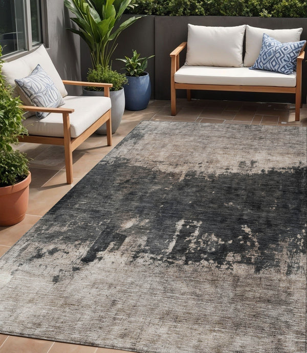 Homeroots 3' Taupe And Charcoal Abstract Washable Area Rug - Stylish, Durable Design For Indoor And Outdoor Use 5' X 8' Polyester 606129