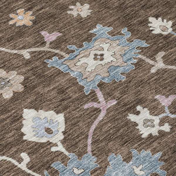 Homeroots 3' Stunning Chocolate Beige And Blue Floral Washable Area Rug For Indoor Or Outdoor Spaces 8' Round Polyester 606148