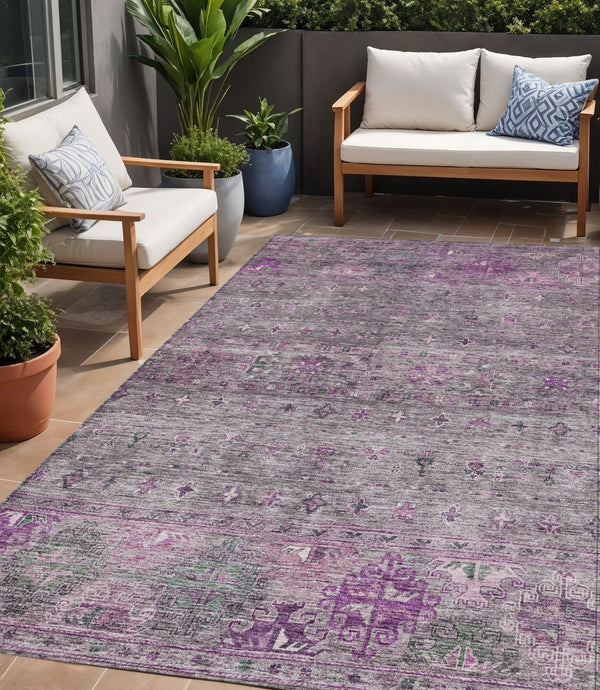 Homeroots 3' Blue And Gray Floral Washable Indoor Outdoor Area Rug – Durable, Stylish, Perfect For Any Space 5' X 8' Polyester 606207