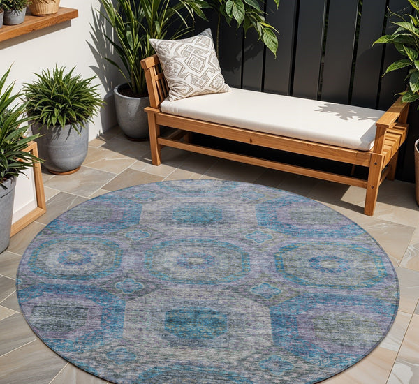 Homeroots 3' Blue And Gray Geometric Washable Area Rug - Stylish Indoor/Outdoor Decor For Any Space 8' Round Polyester 606226