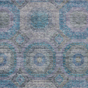 Homeroots 3' Blue And Gray Geometric Washable Area Rug - Stylish Indoor/Outdoor Decor For Any Space 8' X 10' Polyester 606227