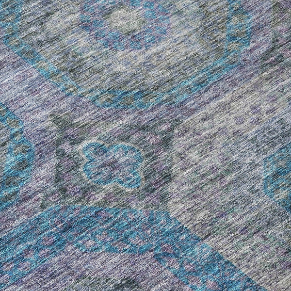 Homeroots 3' Blue And Gray Geometric Washable Area Rug - Stylish Indoor/Outdoor Decor For Any Space 8' X 10' Polyester 606227