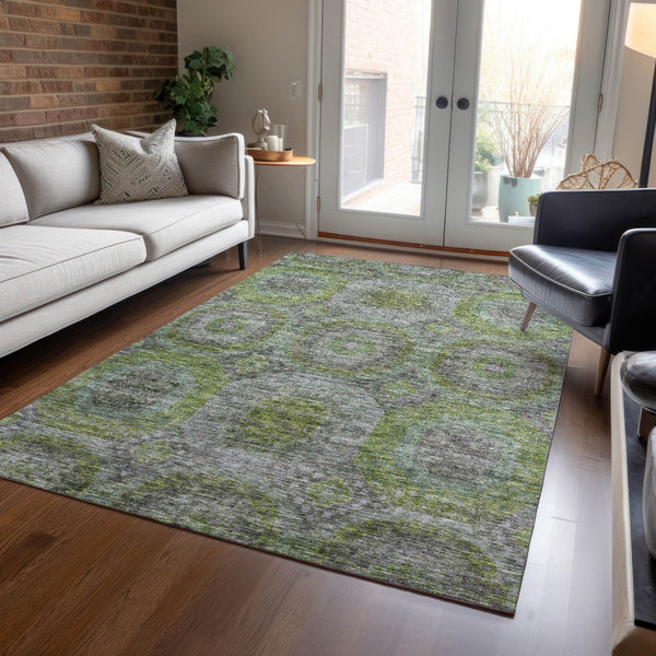 Homeroots 3' Blue And Gray Geometric Washable Area Rug - Stylish Indoor/Outdoor Decor For Any Space 3' X 5' Polyester 606230