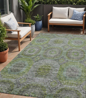 Homeroots 3' Blue And Gray Geometric Washable Area Rug - Stylish Indoor/Outdoor Decor For Any Space 5' X 8' Polyester 606231