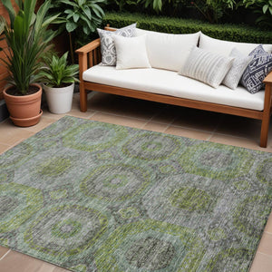 Homeroots 3' Blue And Gray Geometric Washable Area Rug - Stylish Indoor/Outdoor Decor For Any Space 8' X 10' Polyester 606233