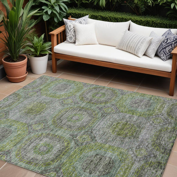 Homeroots 3' Blue And Gray Geometric Washable Area Rug - Stylish Indoor/Outdoor Decor For Any Space 9' X 12' Polyester 606234