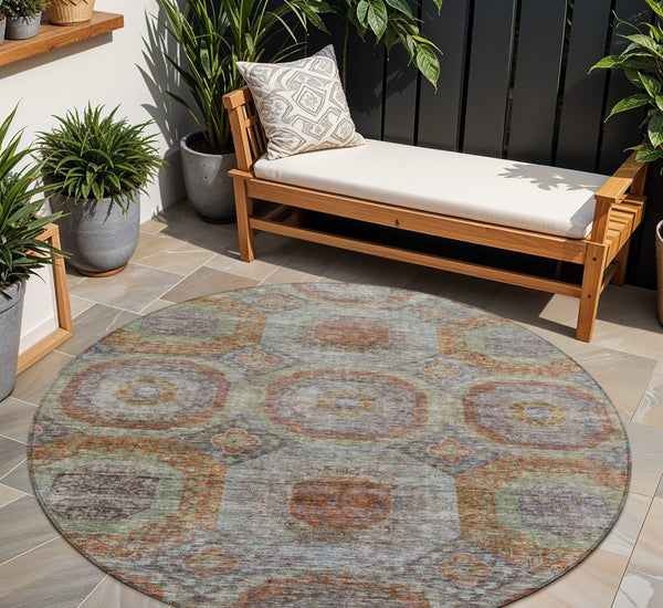 Homeroots 3' Blue And Gray Geometric Washable Area Rug - Stylish Indoor/Outdoor Decor For Any Space 8' Round Polyester 606238