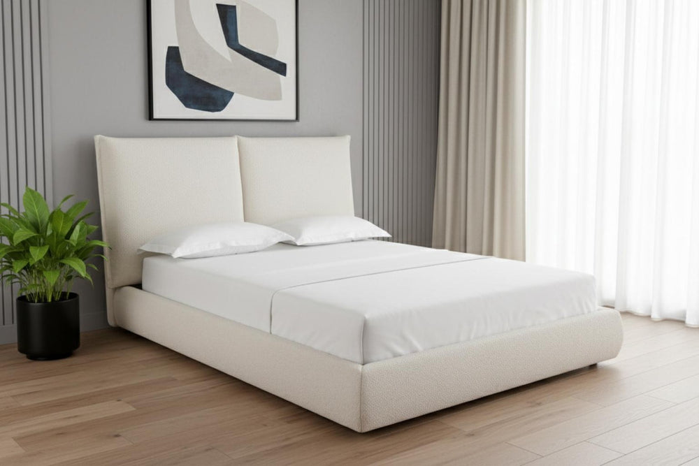HomeRoots Beige Tufted Boucle Queen Bed Frame - Elegant Platform Design with Soft Upholstery & Modern Style 606424