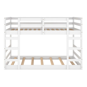 HomeRoots White Full Over Full Solid Wood Bunk Bed - Charming, Space-Saving Design for Family & Guests! 606790