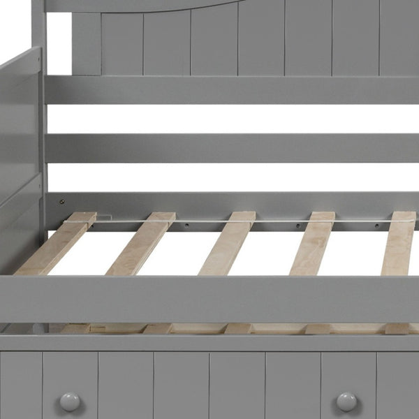 HomeRoots Gray Wood Twin Day Bed with Trundle - Stylish & Versatile Furniture for Guest Rooms & Living Areas 606818