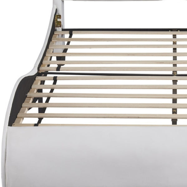 HomeRoots White Tufted Faux Leather Queen Bed Frame - Stylish, Durable Design for Ultimate Comfort & Elegance 606906