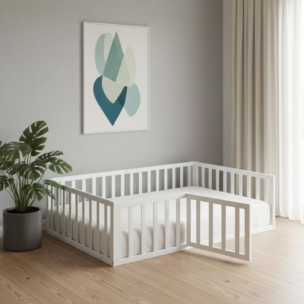 HomeRoots White Wood Full Daybed Frame – Elegant Platform Design with Sturdy Construction for Modern Bedrooms 606936