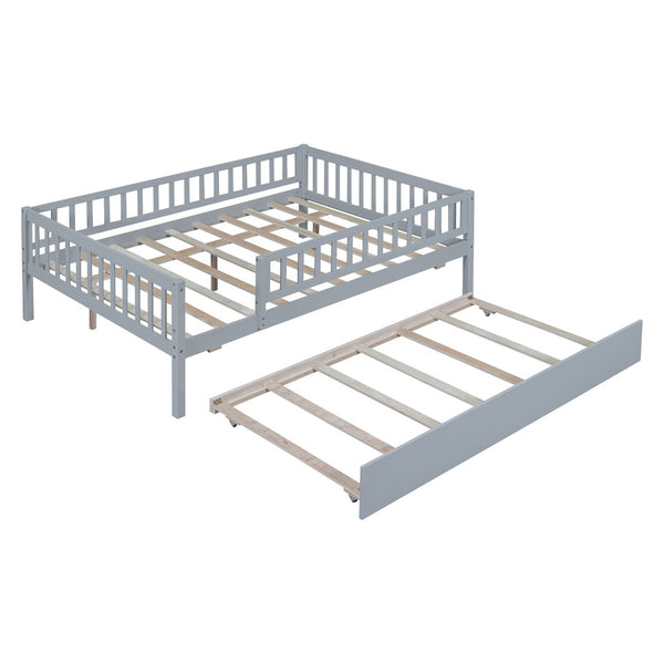 HomeRoots Gray Wood Full Daybed Frame with Trundle - Stylish, Space-Saving Design for Versatile Living Spaces 606960