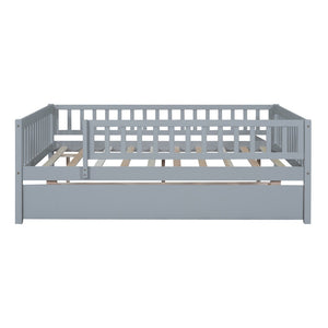 HomeRoots Gray Wood Full Daybed Frame with Trundle - Stylish, Space-Saving Design for Versatile Living Spaces 606960