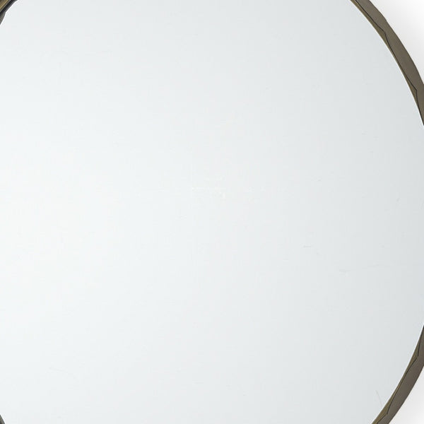 HomeRoots 30" Gold Metal Scalloped Accent Mirror - Elegant Decorative Mirror for Modern & Classic Interiors 607277