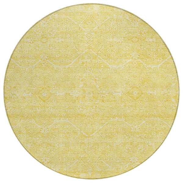 HomeRoots 5' Gold Floral Washable Area Rug – Elegant Indoor-Outdoor Design for High-Traffic Spaces and Durability 8' Round 607364