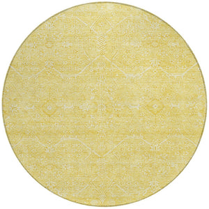 HomeRoots 5' Gold Floral Washable Area Rug – Elegant Indoor-Outdoor Design for High-Traffic Spaces and Durability 8' Round 607364