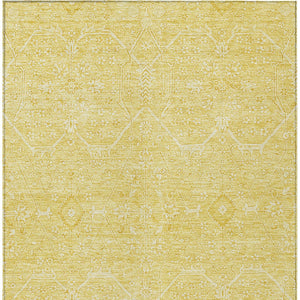 HomeRoots 5' Gold Floral Washable Area Rug – Elegant Indoor-Outdoor Design for High-Traffic Spaces and Durability 8' X 10' 607365