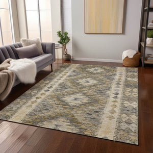 HomeRoots 5' Beige Geometric Indoor-Outdoor Area Rug - Durable, Stylish, and Machine Washable for All Spaces 5' X 8' 607423