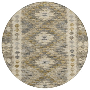 HomeRoots 5' Beige Geometric Indoor-Outdoor Area Rug - Durable, Stylish, and Machine Washable for All Spaces 8' Round 607424
