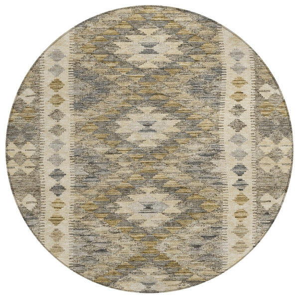 HomeRoots 5' Beige Geometric Indoor-Outdoor Area Rug - Durable, Stylish, and Machine Washable for All Spaces 8' Round 607424