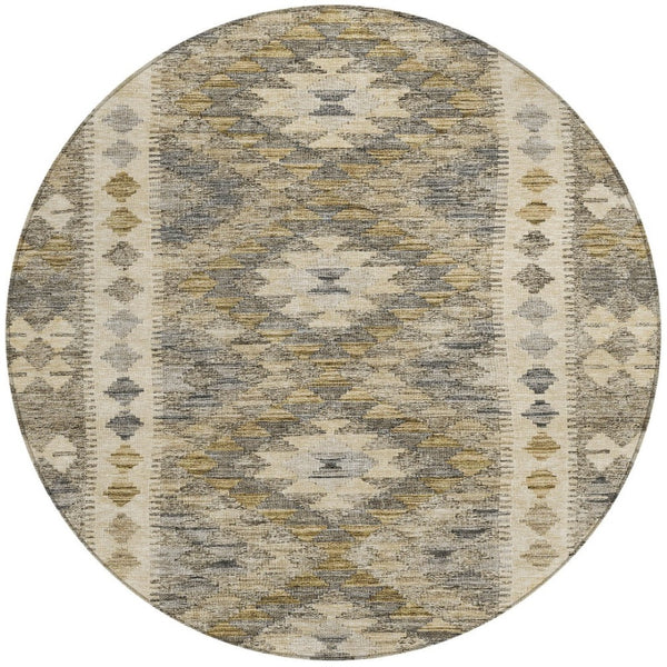 HomeRoots 5' Beige Geometric Indoor-Outdoor Area Rug - Durable, Stylish, and Machine Washable for All Spaces 8' Round 607424