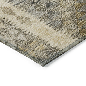 HomeRoots 5' Beige Geometric Indoor-Outdoor Area Rug - Durable, Stylish, and Machine Washable for All Spaces 10' X 14' 607427