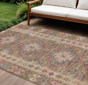 HomeRoots 5' Brown Geometric Indoor Outdoor Area Rug - Durable, Washable, Stylish Design for High-Traffic Spaces 10' X 14' 607433