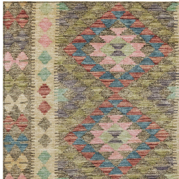 HomeRoots 5' Stylish Green Geometric Area Rug - Durable, Washable for Indoor & Outdoor Use, Perfect for High Traffic Areas 5' X 8' 607441
