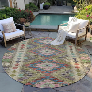 HomeRoots 5' Stylish Green Geometric Area Rug - Durable, Washable for Indoor & Outdoor Use, Perfect for High Traffic Areas 8' Round 607442