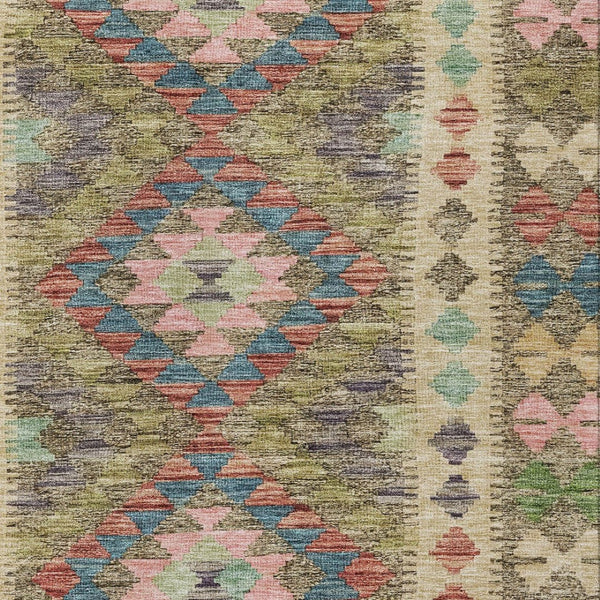 HomeRoots 5' Stylish Green Geometric Area Rug - Durable, Washable for Indoor & Outdoor Use, Perfect for High Traffic Areas 8' X 10' 607443