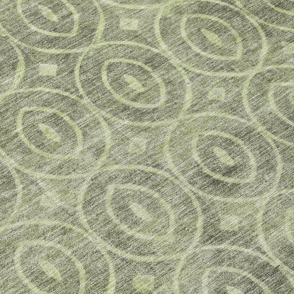 HomeRoots 5' Artichoke Green Geometric Indoor Outdoor Area Rug – Durable, Washable, Modern Style for High-Traffic Spaces 8' Round 607466