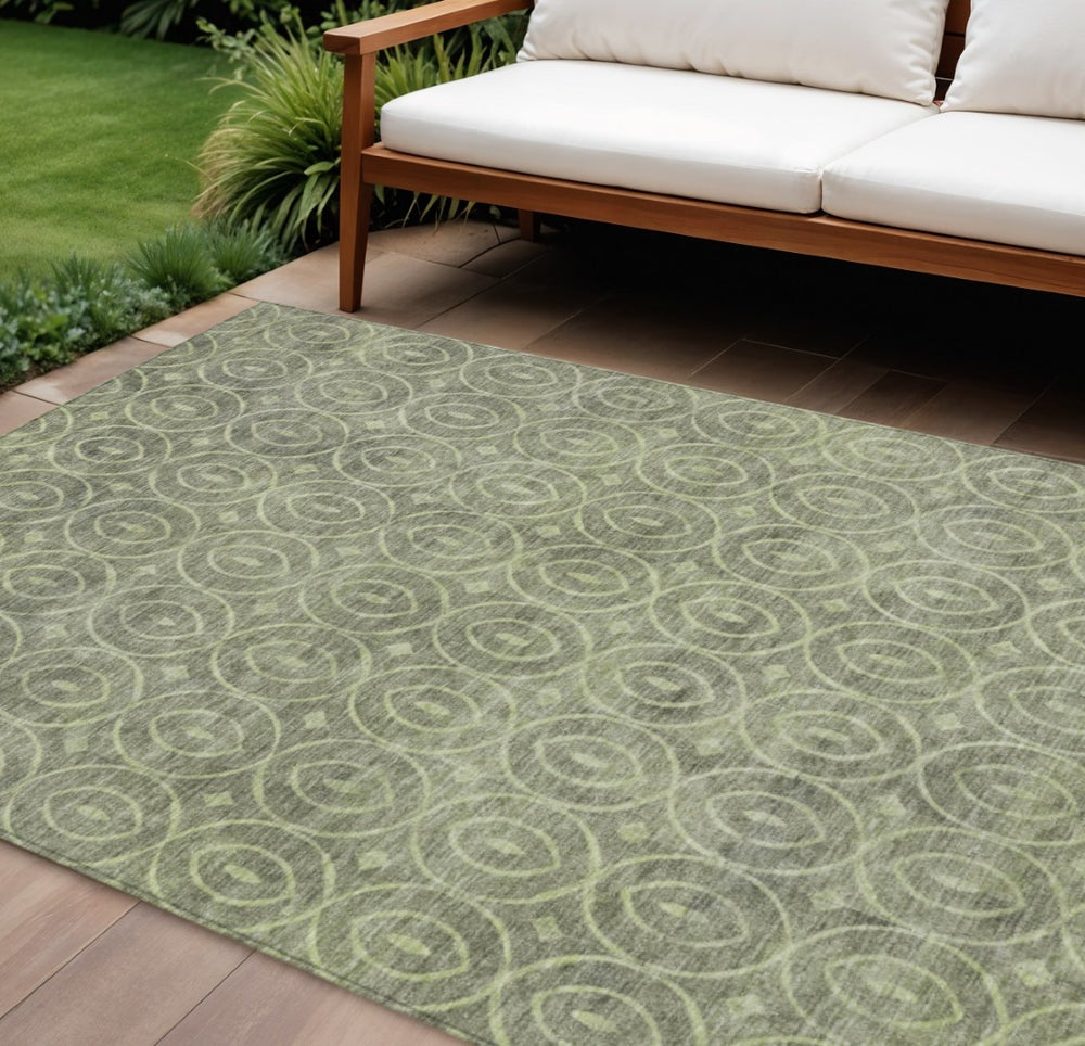 HomeRoots 5' Artichoke Green Geometric Indoor Outdoor Area Rug – Durable, Washable, Modern Style for High-Traffic Spaces 10' X 14' 607469