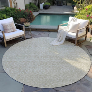 HomeRoots 5' Beige Geometric Indoor Outdoor Area Rug - Stylish, Washable, and Durable for Any Space 8' Round 607472