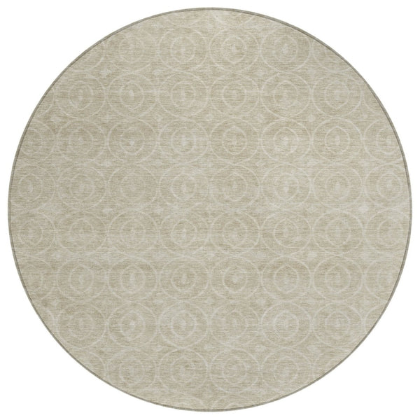 HomeRoots 5' Beige Geometric Indoor Outdoor Area Rug - Stylish, Washable, and Durable for Any Space 8' Round 607472